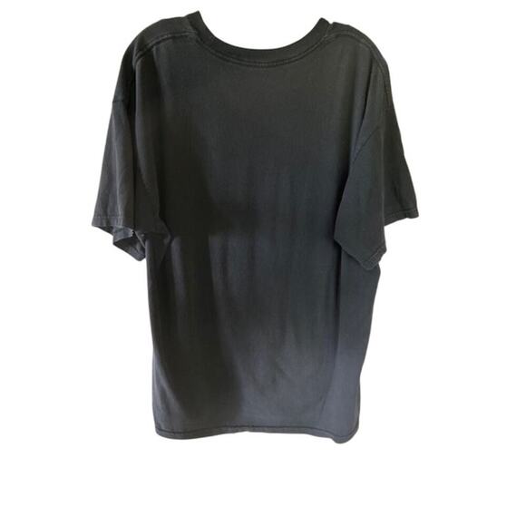 Vintage-Inspired Harley Quinn Joker Cards Graphic Tee – Size XL - Picture 3 of 4